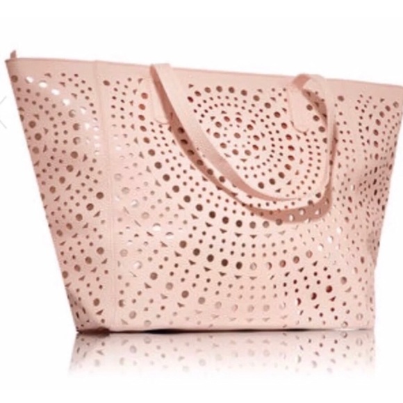 Handbags - SOLD Pink & Rose Gold Laser Cut Out Overnight Bag